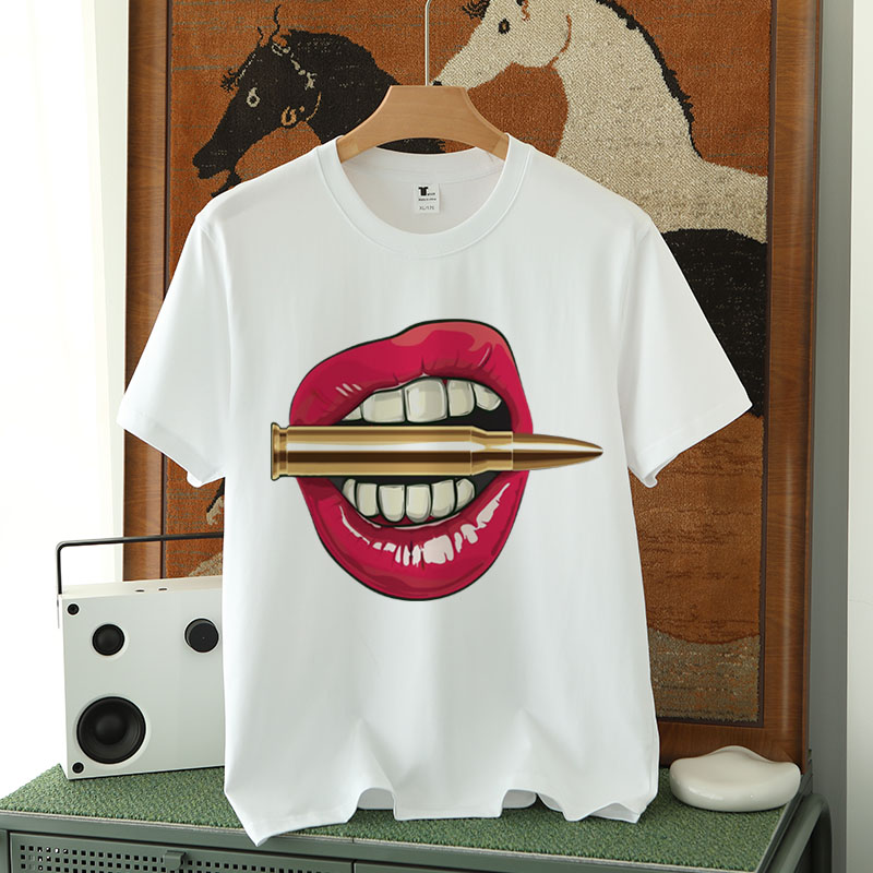 T-shirt Vogue Lip pour femmes, - Women'S Fashion Vogue avis et prix