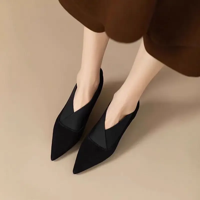 Chaussures à talons hauts poin - Women Fashion Brand avis et prix