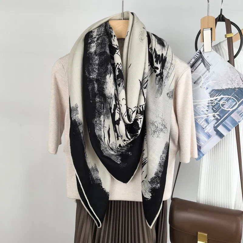 Grand châle carré en laine imp - Women'S Fashion Paris avis et prix